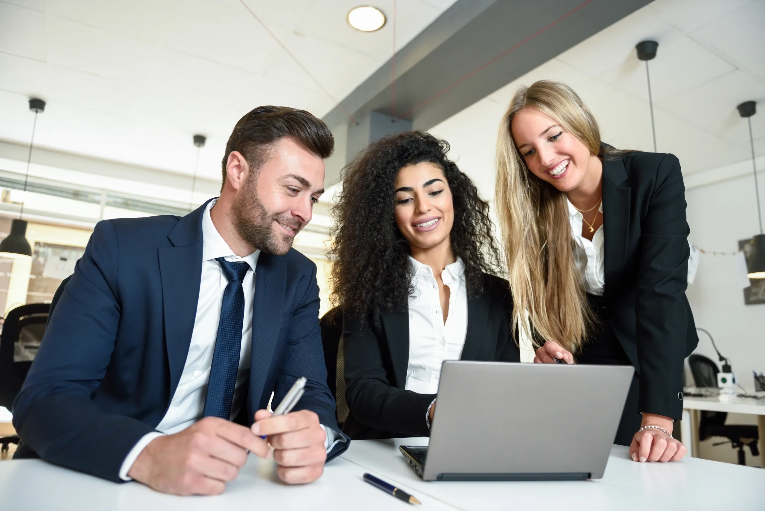 the-role-of-bench-sales-recruitment-in-itstaffing